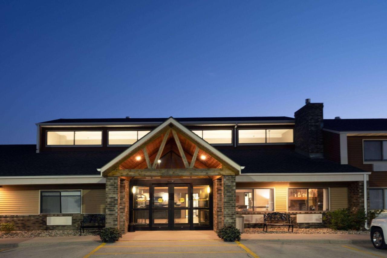 Americinn By Wyndham Aberdeen Event Center Exterior foto